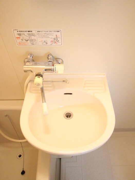 物件内観写真10　(洗面)