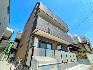 アリアトール外観写真