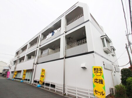 成瀬ステーションハイツⅢ外観写真