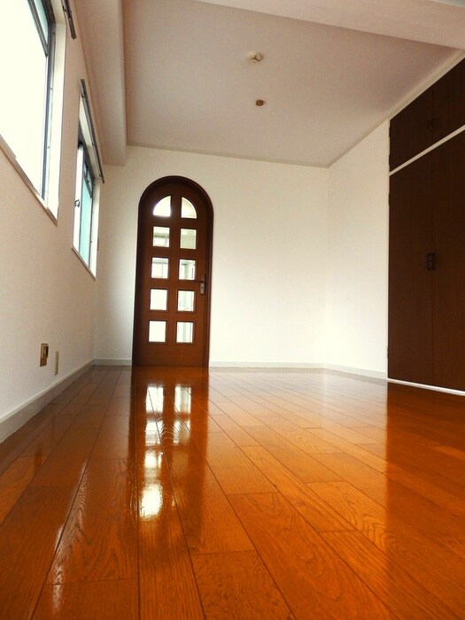 物件内観写真10　(居室)