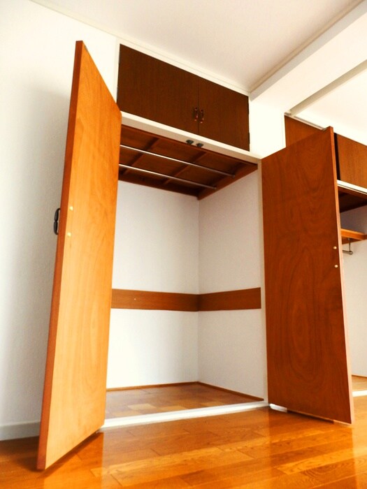 物件内観写真12　(収納)