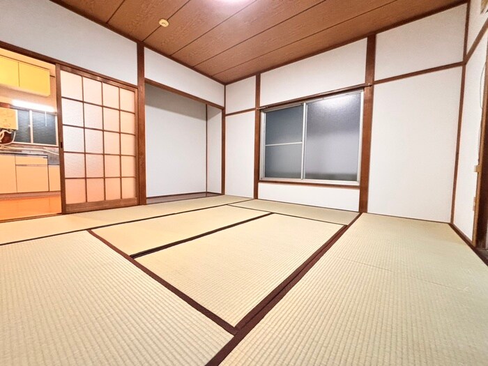 物件内観写真9　(居室)