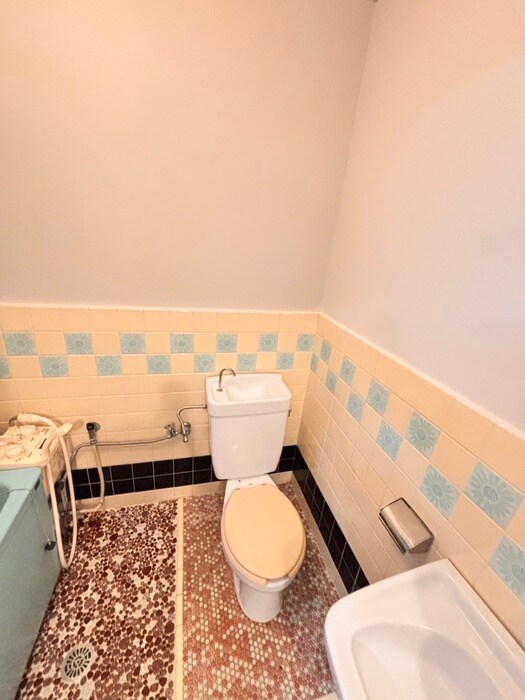 物件内観写真13　(トイレ)