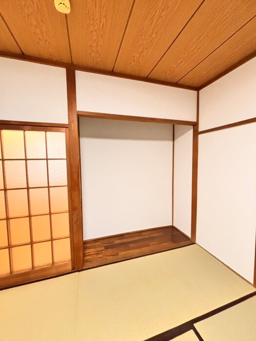 物件内観写真16　(居室)