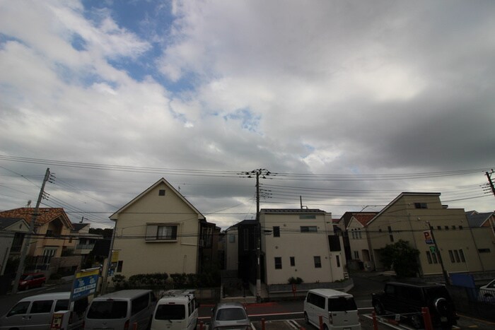 物件内観写真19　(室内からの展望)