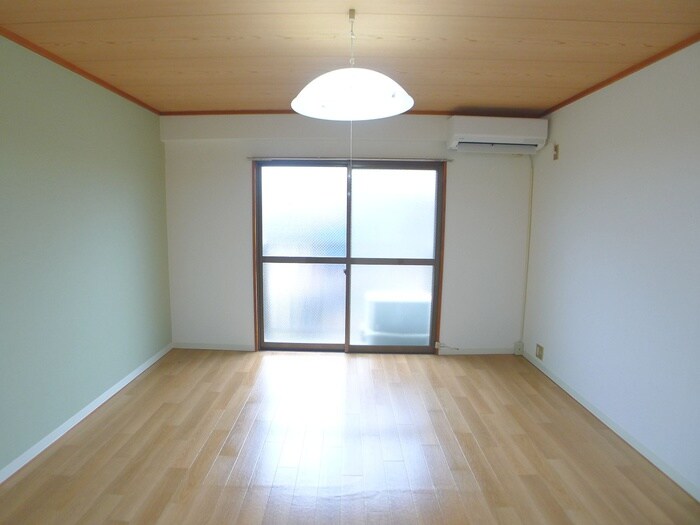 物件内観写真8　(ベランダ・バルコニー)