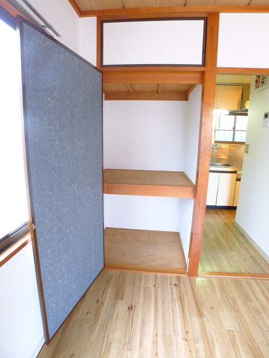 物件内観写真9　(収納)