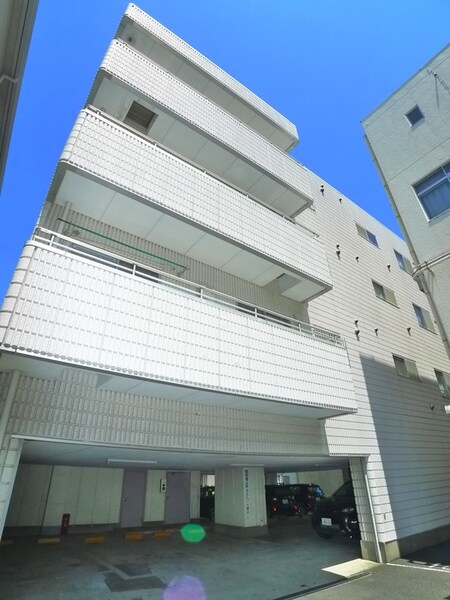 カトラセゾン亀戸外観写真