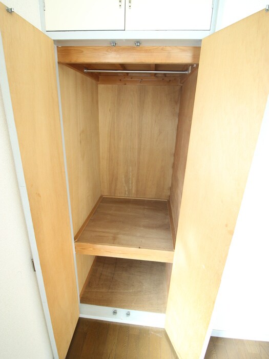物件内観写真18　(収納)