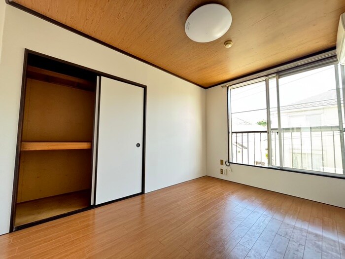 物件内観写真7　(居室)