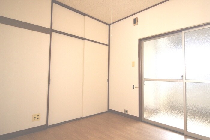 物件内観写真16　(内観写真)