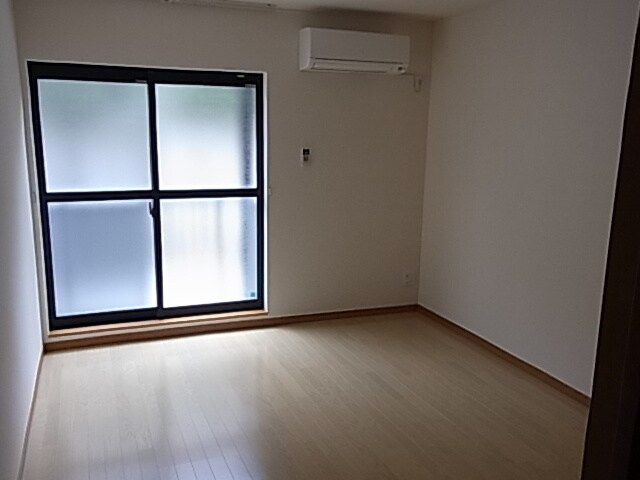 物件内観写真12　(居室)