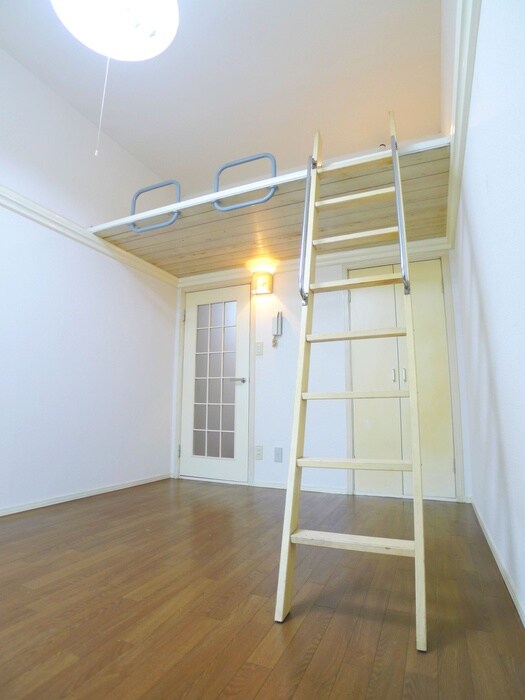 物件内観写真6　(居室)