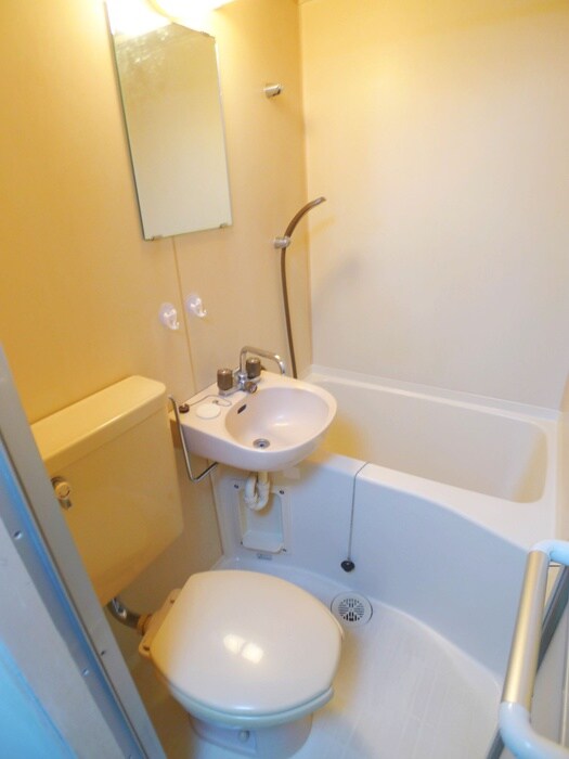 物件内観写真10　(バス／シャワールーム等)