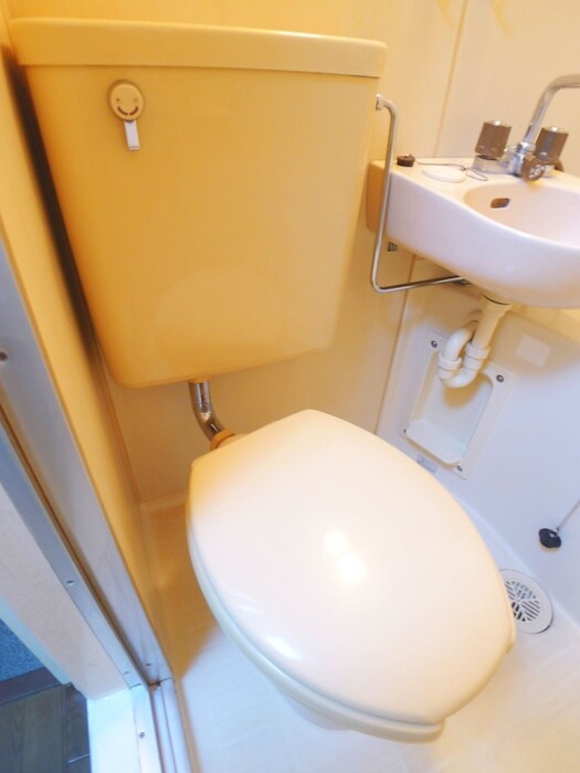 物件内観写真12　(トイレ)