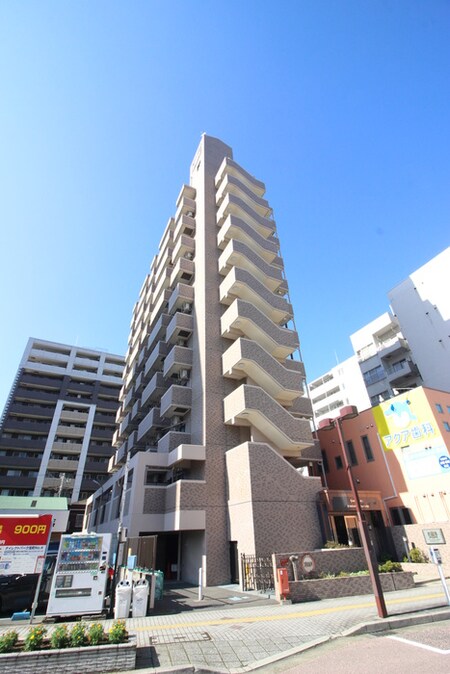 ﾗｲｵﾝｽﾞﾌﾟﾗｻﾞ平塚宝町(７０４)外観写真