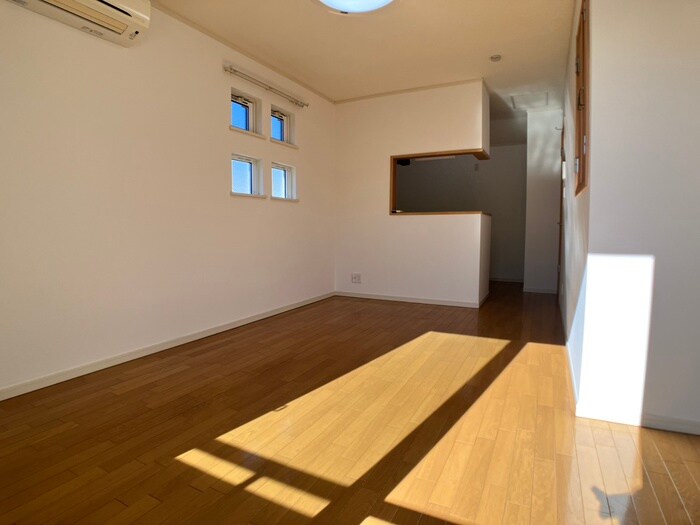 物件内観写真10　(居室)