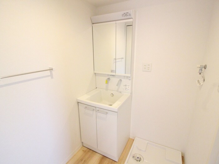 物件内観写真13　(洗面)