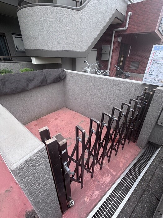 物件外観写真3　(建物設備)