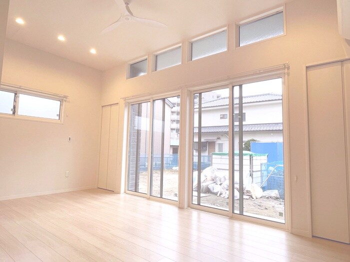 物件内観写真5　(居室)