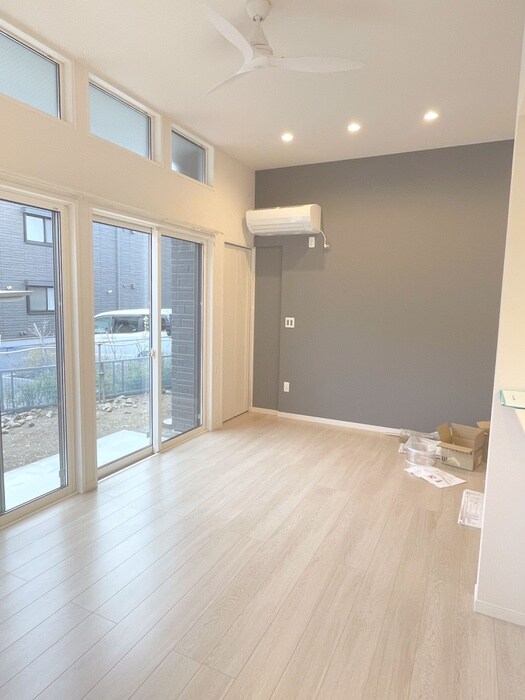 物件内観写真20　(居室)