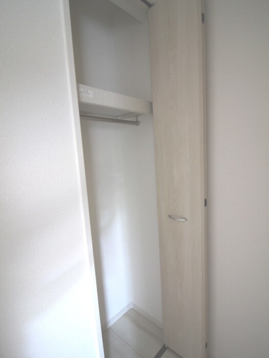 物件内観写真8　(収納)