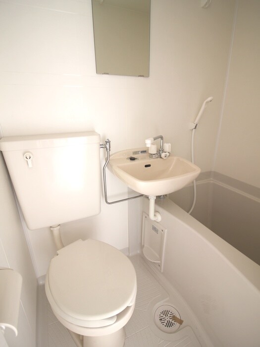 物件内観写真12　(バス／シャワールーム等)