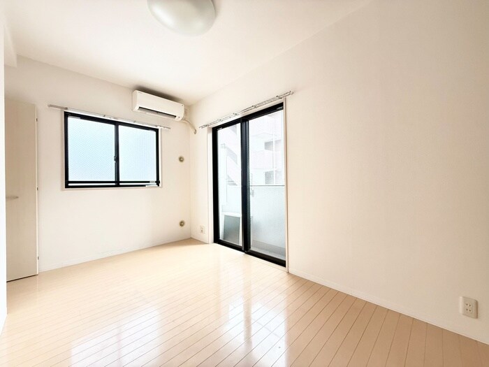 物件内観写真18　(居室)