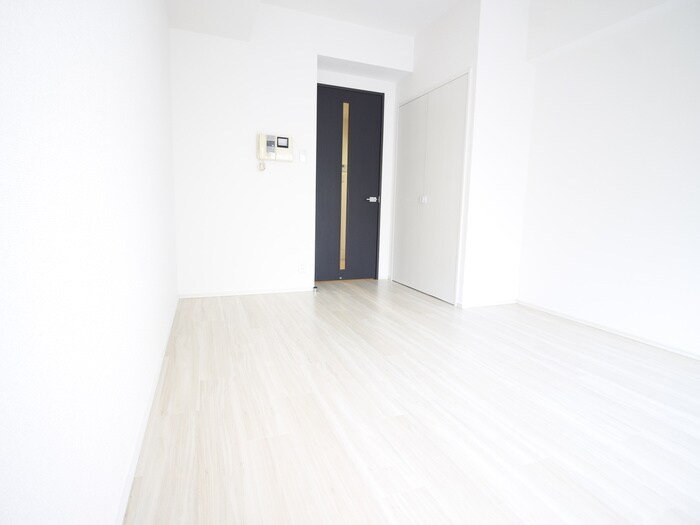 物件内観写真6　(居室)