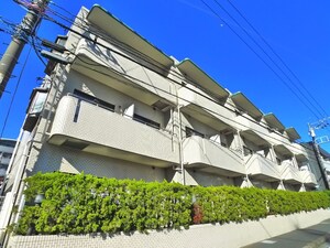 スカイマンション外観写真