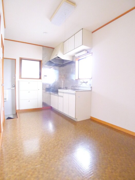 物件内観写真14　(廊下)