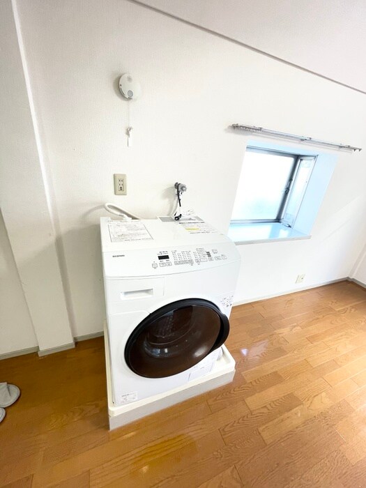 物件内観写真13　(居室)