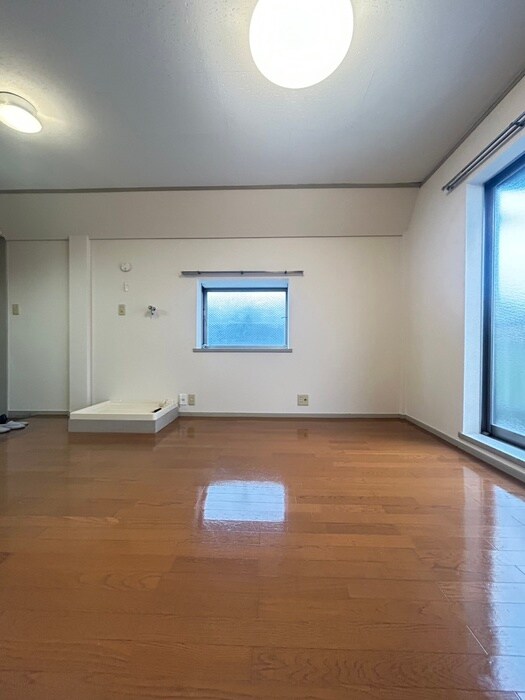 物件内観写真18　(居室)