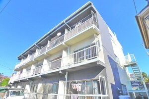 第２大信マンション外観写真