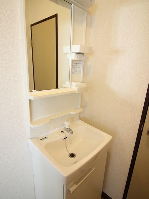 物件内観写真9　(洗面)