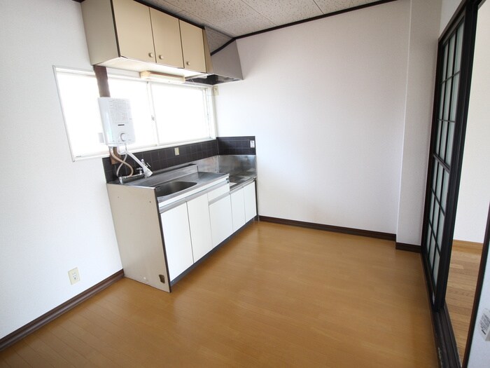 物件内観写真11　(居室)