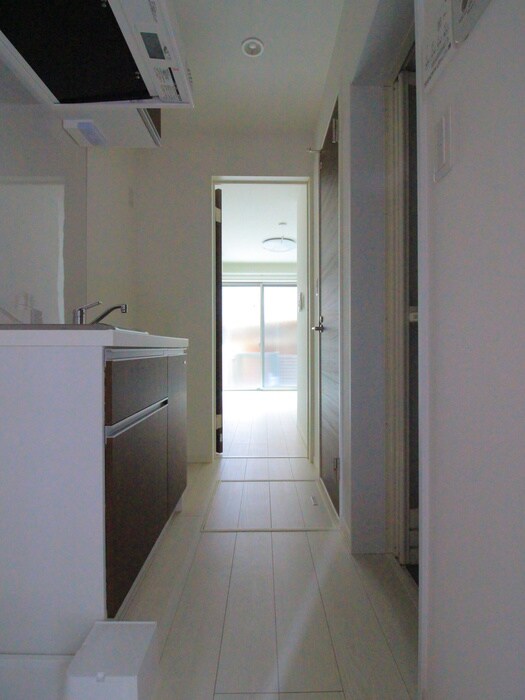 物件内観写真17　(玄関)