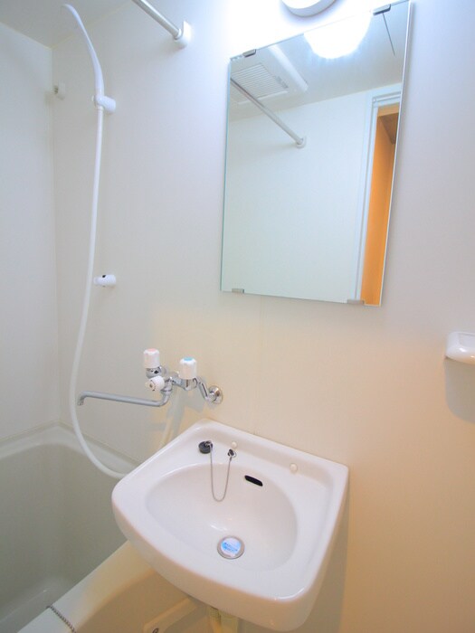 物件内観写真13　(洗面)