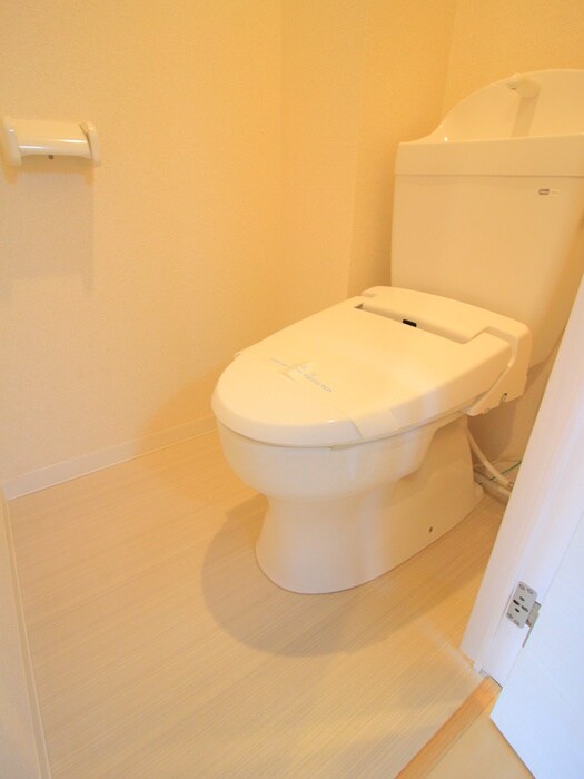 物件内観写真14　(トイレ)