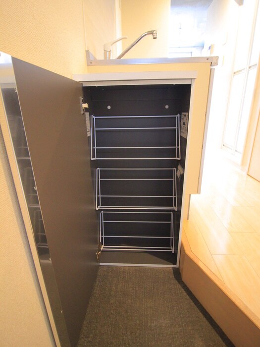 物件内観写真19　(靴箱)