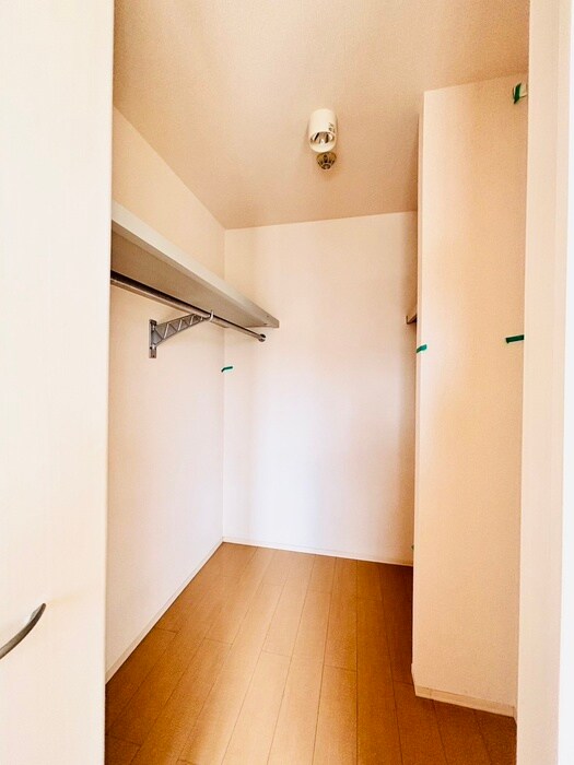 物件内観写真14　(収納)