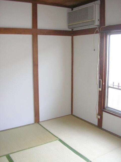 物件内観写真4　(居室)