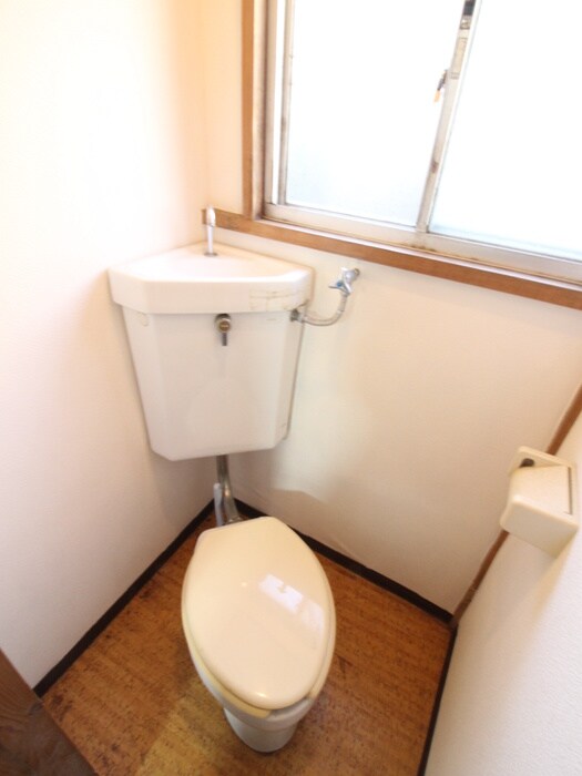 物件内観写真13　(トイレ)