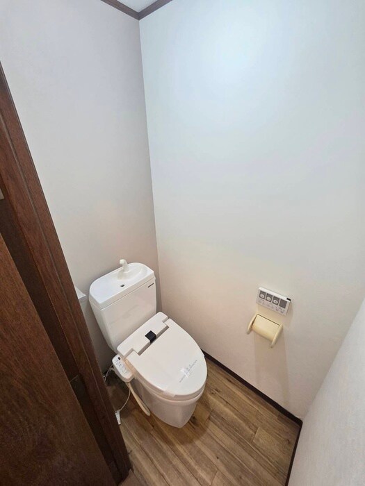 物件内観写真10　(トイレ)