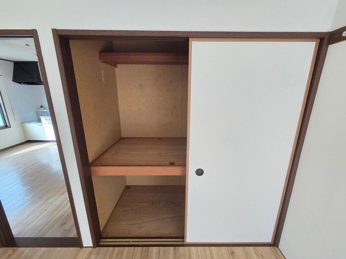 物件内観写真14　(収納)