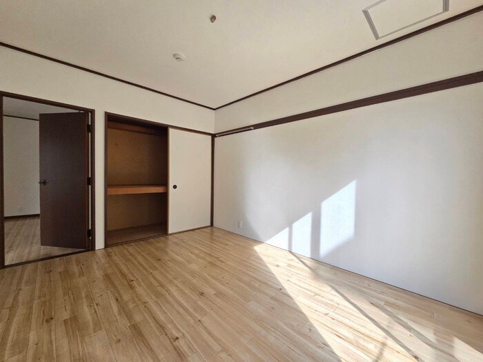物件内観写真21　(居室)