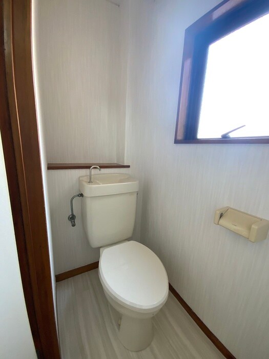 物件内観写真12　(トイレ)