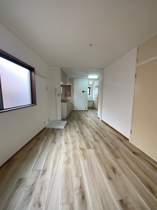 物件内観写真19　(廊下)