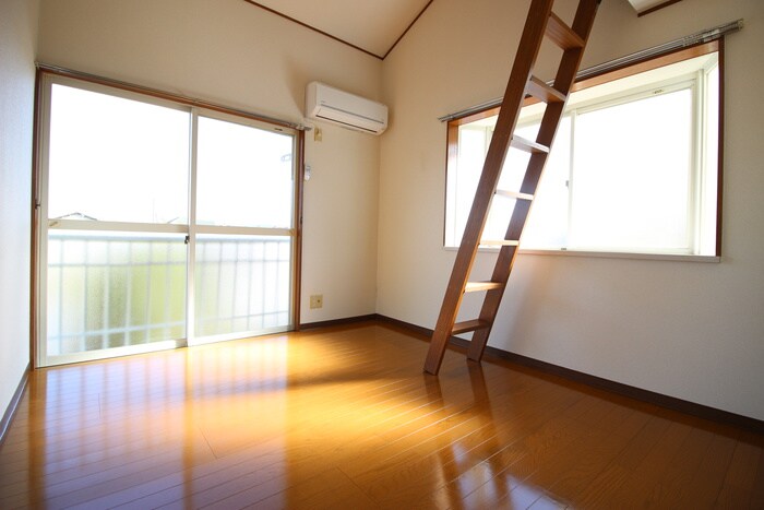 物件内観写真7　(居室)