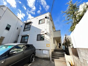 ドエル大倉山２外観写真